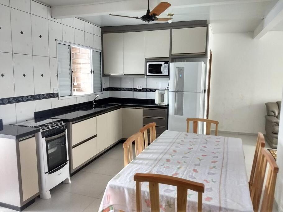 마티뇨스 Casa Com Piscina E Ar Condicionado Condicionado 빌라 외부 사진